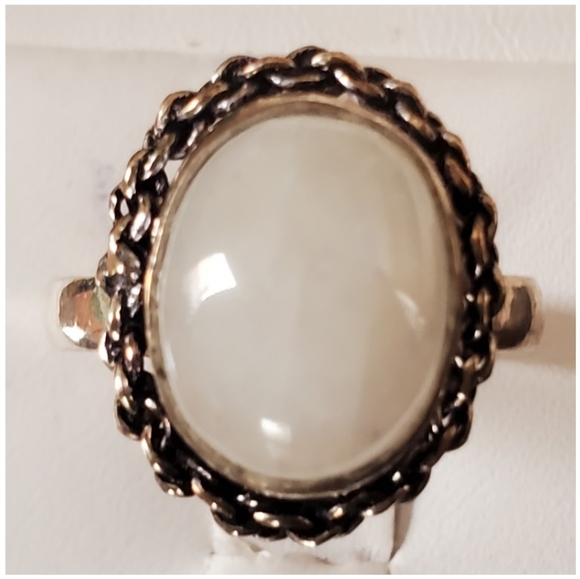 Jewelry - Genuine Rainbow Moonstone Ring Size 9